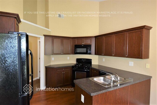 Photo - 3814 Hawk Tail Drive