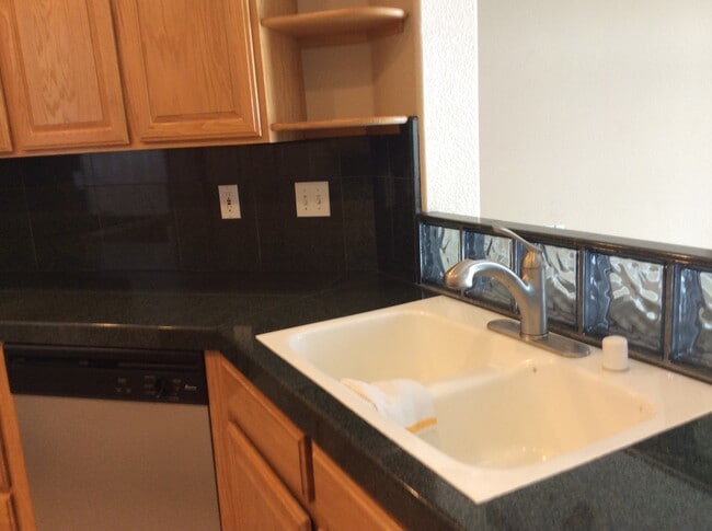 Photo - Silver Oak Gem