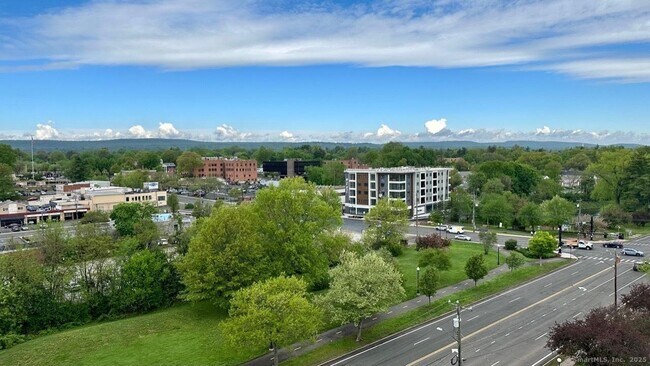 Photo - 920 Farmington Ave Unit 202