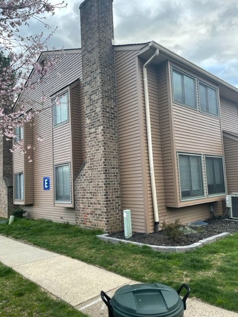 Photo - 22 Fitzwatertown Rd Unit E-1