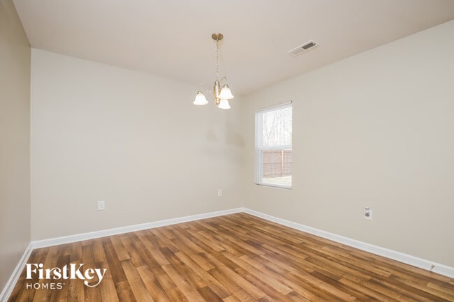 Photo - 178 Creekstone Ct