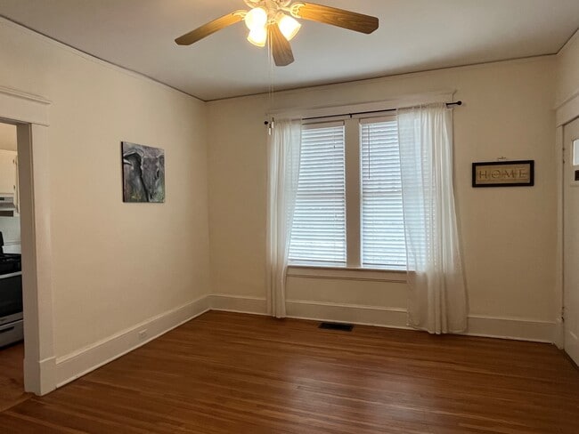 Photo - 1168 Orme Cir NE Unidad A