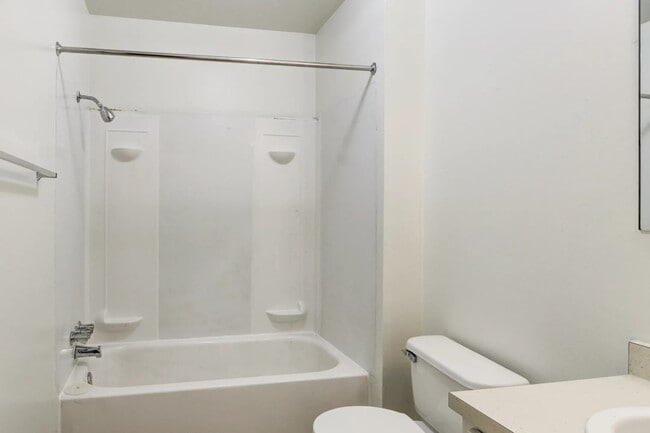 Photo - Elkhart Green Apartments