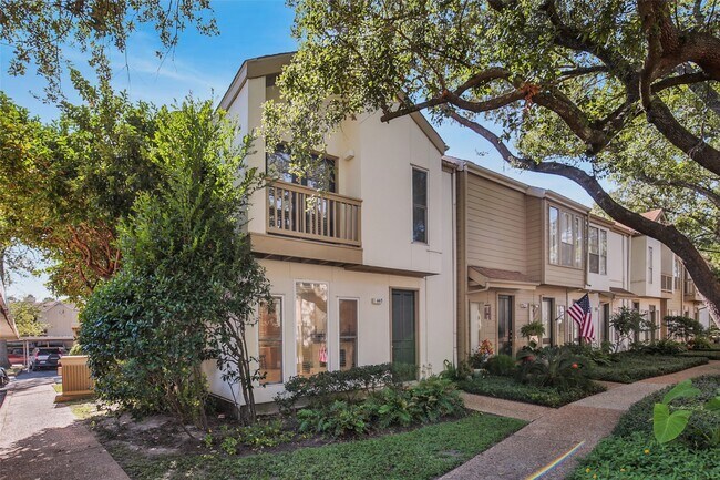 2100 Tanglewilde St Unit 665