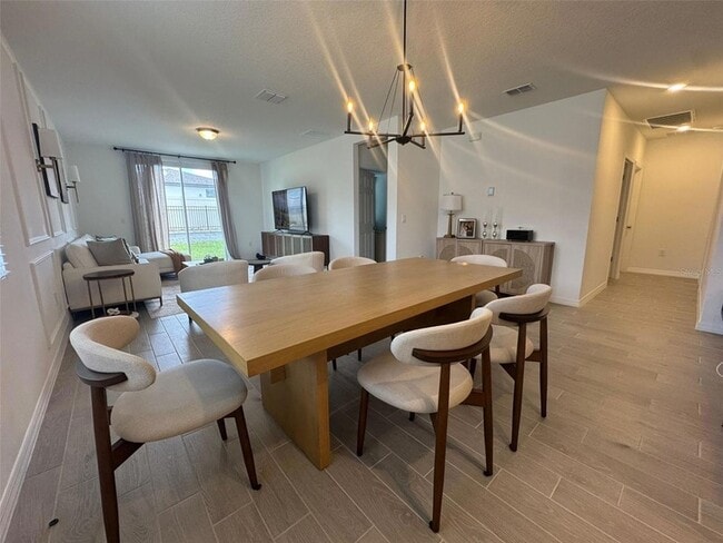 Photo - 1138 Foreshore Ln