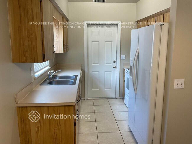 Photo - 721 Waterbridge Dr