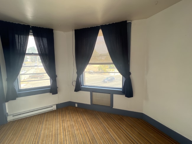 Building Photo - 405 Morgan St Rental
