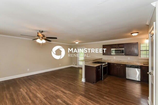 Photo - 5 Bedroom Pet-Friendly Home in DALLAS, GA with Main Street Renewal