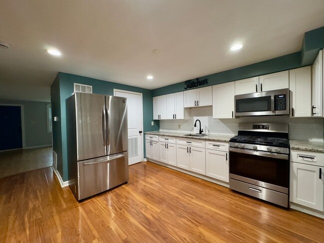 Photo - Charming 2 Bedroom/1 Bathroom Townhome in Dundalk, MD!