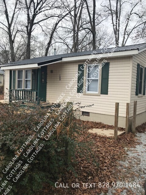 Photo - 108 Nello Ave