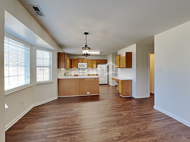 Photo - 254 Royalton Rd