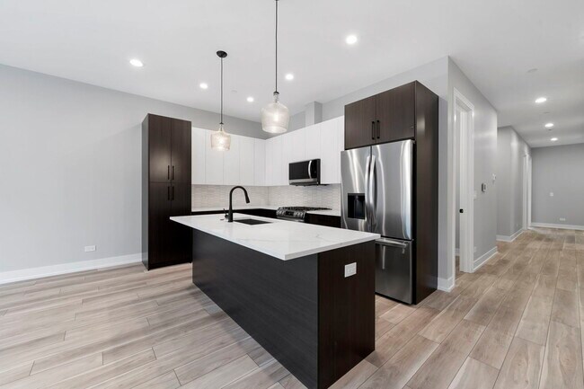 Photo - 4029 S Calumet Ave