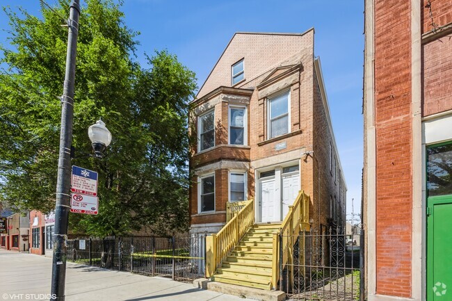 Building Photo - 2442 S Kedzie Ave Unit 2F Rental