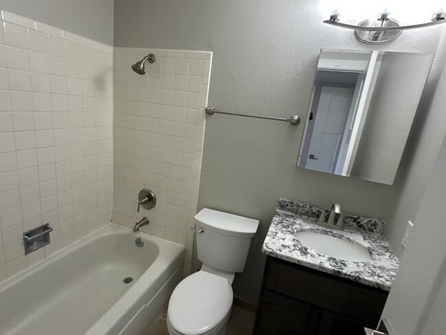 Photo - 910 36th Ave S Unit Newly Remodeled 3 Bed 2 Bath