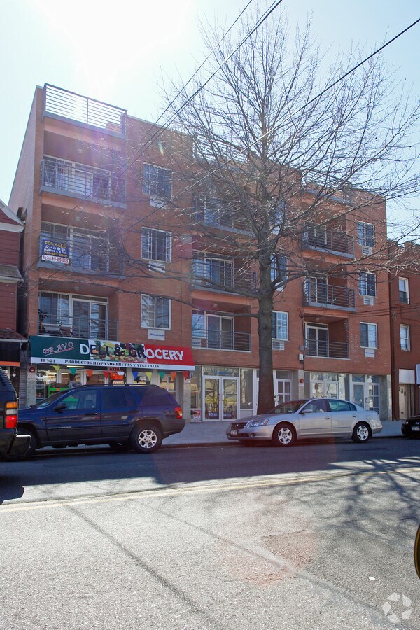 Photo - 103-24 Corona Ave