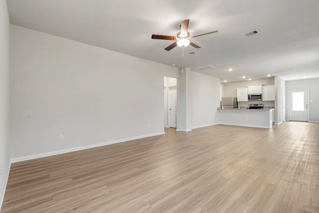 6426 Winter Elm St