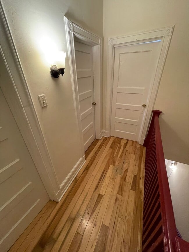 311-313-313 Dover St Unit 313- 2nd Fl Right