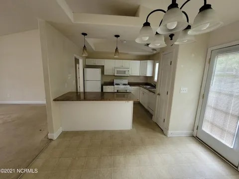 Photo - 143 Corinth Dr