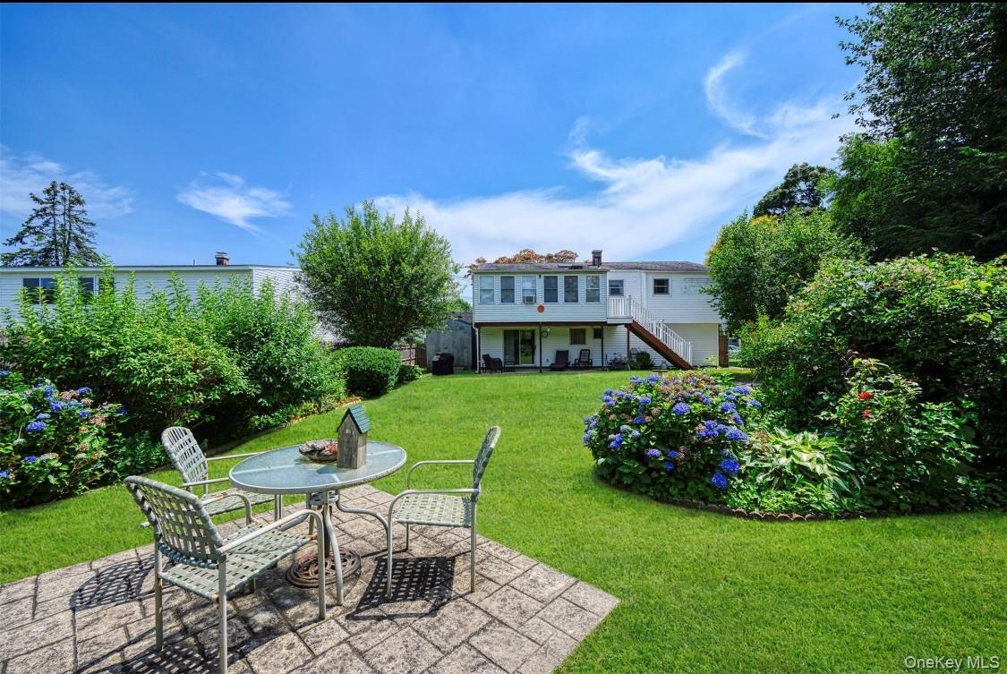 Photo - 27 Douglass St