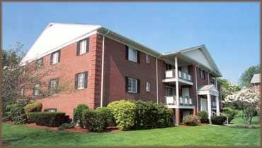 Photo - April Lane Apartments