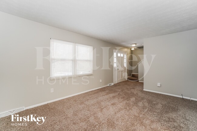 Photo - 1369 Greenock Rd