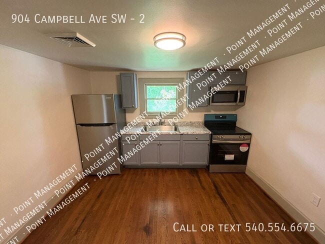 Photo - 904 Campbell Ave SW Unit 2