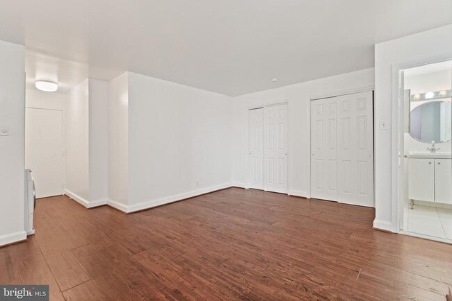 Photo - 1316 New Hampshire Ave NW Unit 306