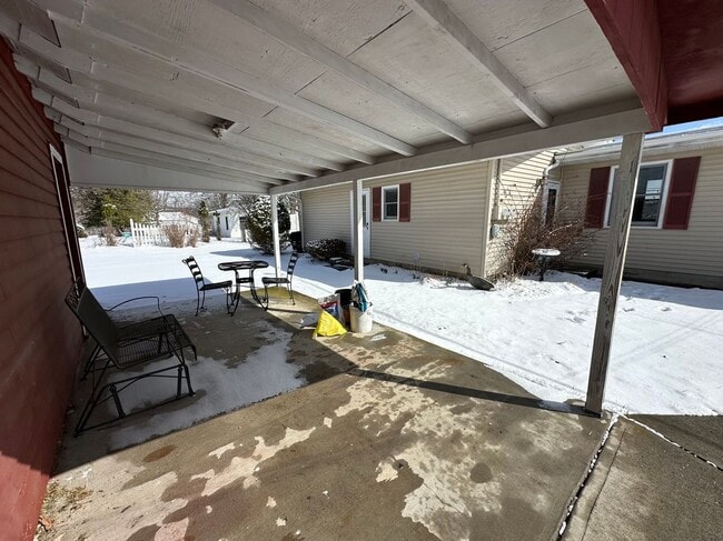 Photo - 118 Central Ave