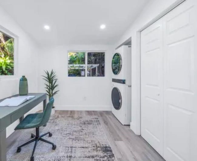 Photo - 15 Oviedo Ave