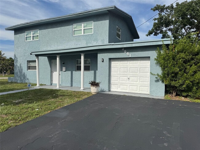 Building Photo - 4551 NW 12th St