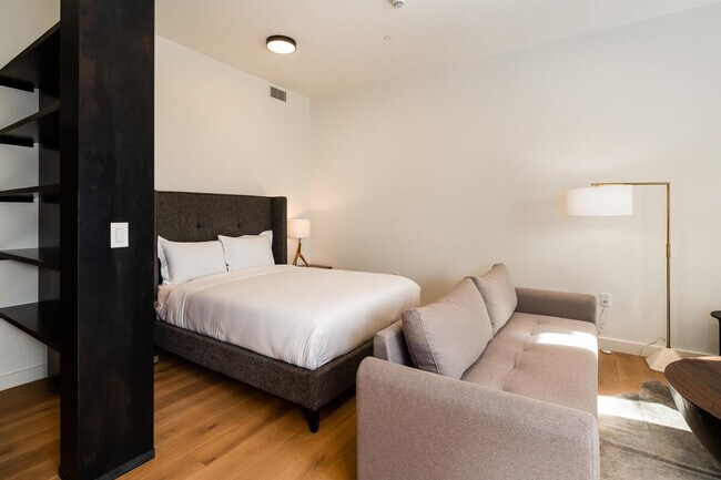 Photo - 4 Boathouse Way Unit ID1255733P