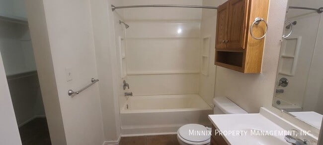Photo - 711 S Austin Ave Unit 212