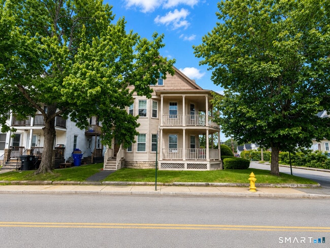 Photo - 146 Pearl St Unit U2