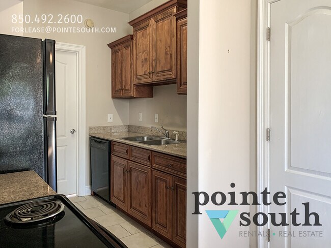 Photo - 116 S Elm St