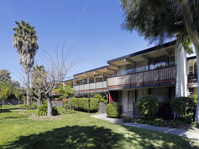 La Palma Apartments