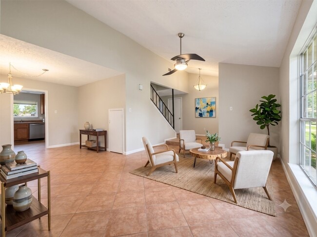 Photo - 302 Morningside Dr