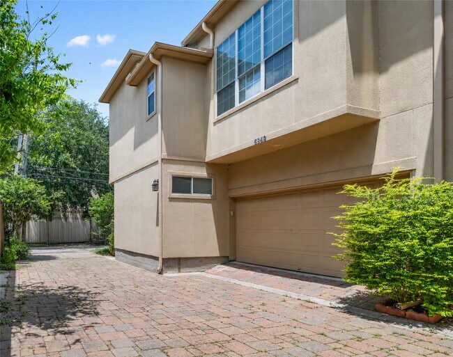 Photo - 5949 Kiam St