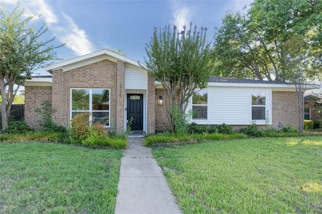 Building Photo - 1734 Sterling Ln