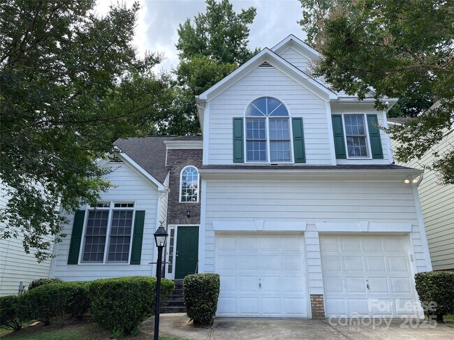 Building Photo - 1928 Dearmon Dr