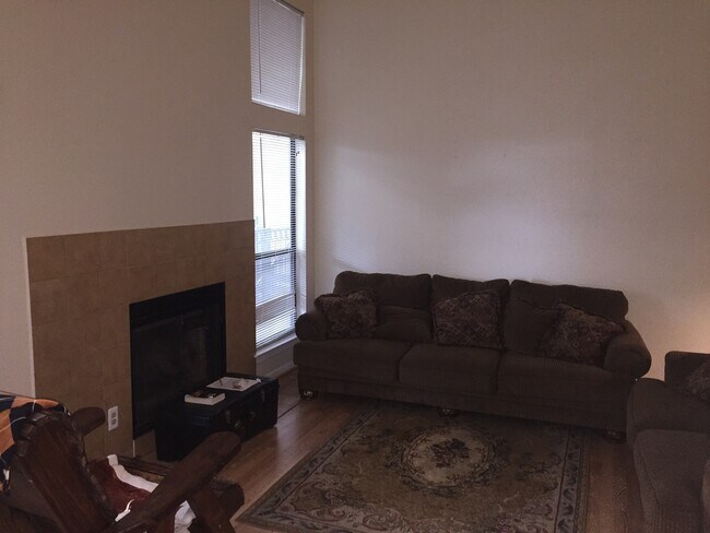 Photo - UT PRE LEASE: West Campus 2bd / 2ba Cathedral ceilings, Huge windows, Good Roommate floor-plan