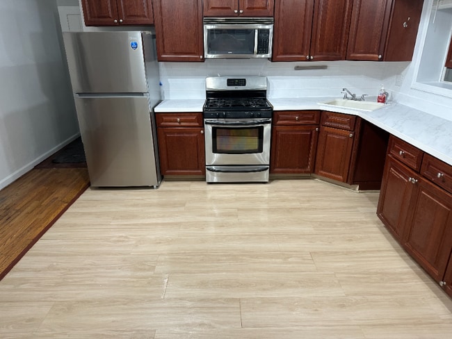 Photo - 66 Gautier Ave Unit B1