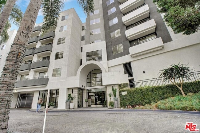 Building Photo - 10600 Wilshire Blvd Unit 603 Rental