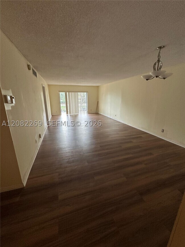 3360 Spanish Moss Terrace Unidad 203
