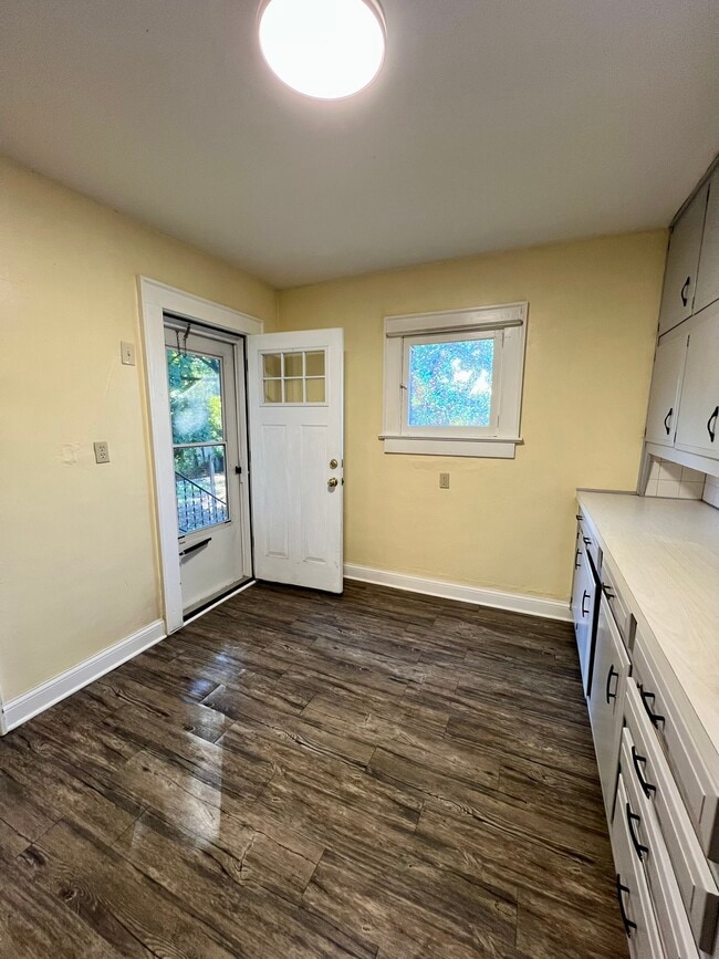 Photo - 1116 Murray Ave