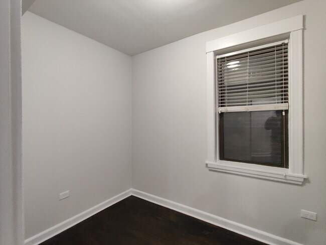 Photo - 1530 N Greenview Ave Unidad 1