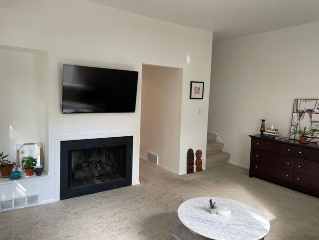 Photo - 2810 Jay Ave Apartments Unit B