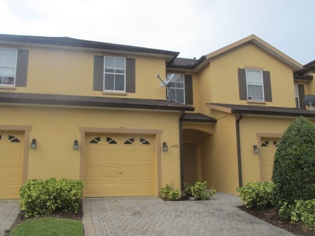 Building Photo - GREAT 3 BDRM 2-1/2 BATH WITH 1 CAR GARAGE ... Rental