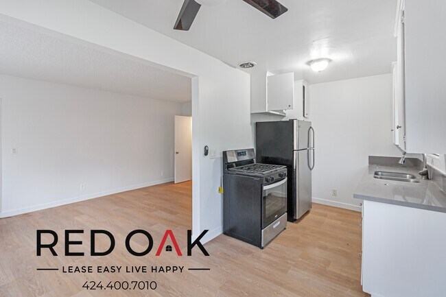 Photo - ~1 Month FREE~ Excellent Two Bedroom with ... Unit 1