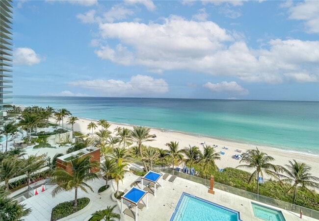 Photo - 18911 Collins Ave Unidad 901