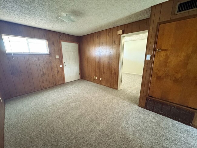 Photo - 806 Safady Ave Unidad D